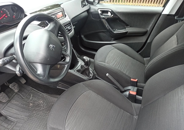 Peugeot 208 cena 25999 przebieg: 152000, rok produkcji 2014 z Rzeszów małe 232